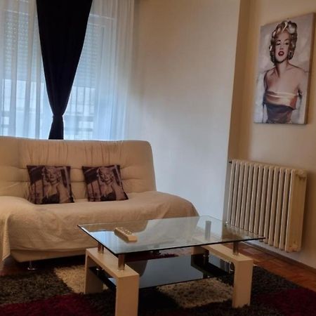 Slavija Square Apartments Belgrad Dış mekan fotoğraf